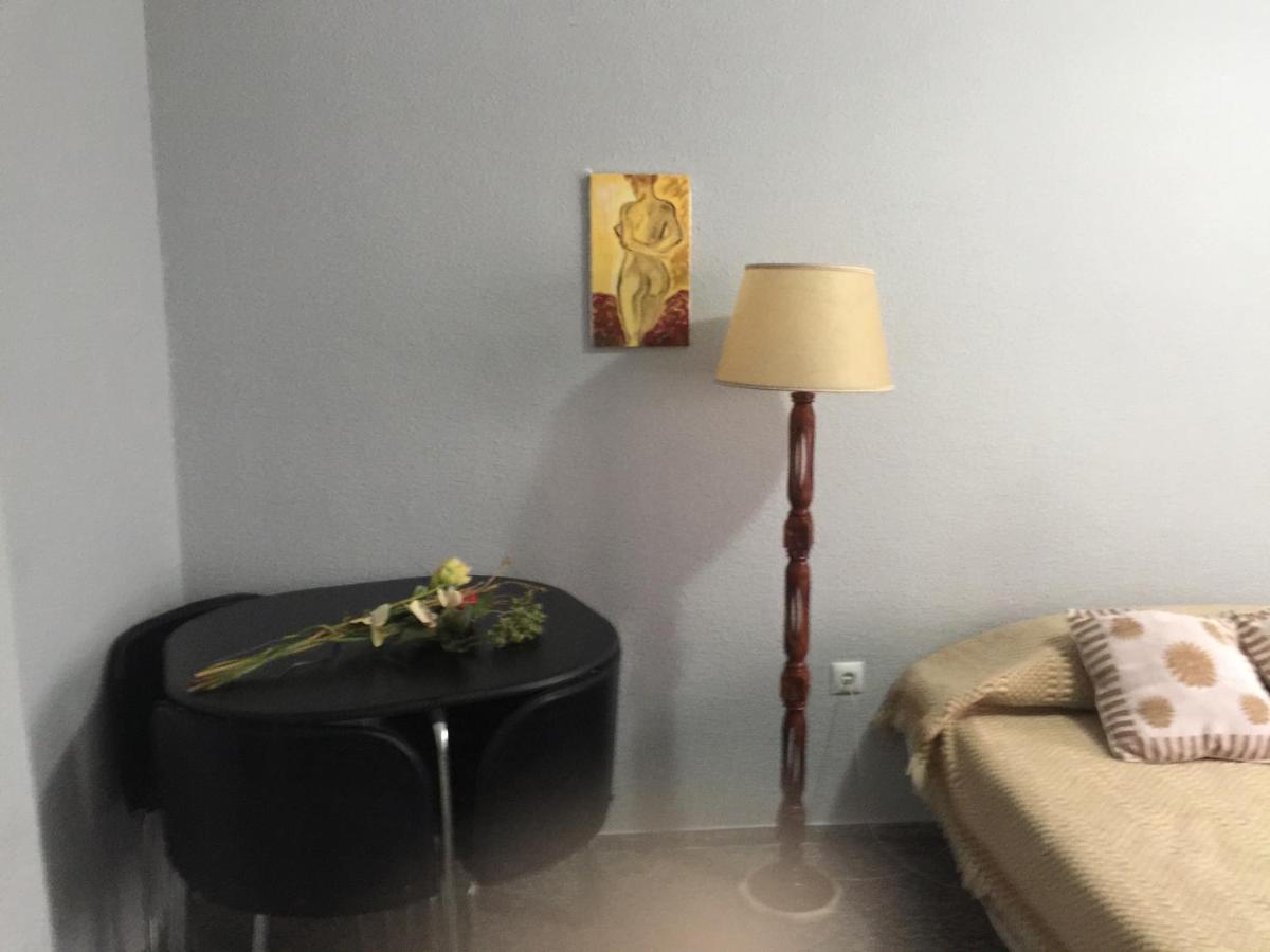 Habitacion Renfe Alicante Luaran gambar