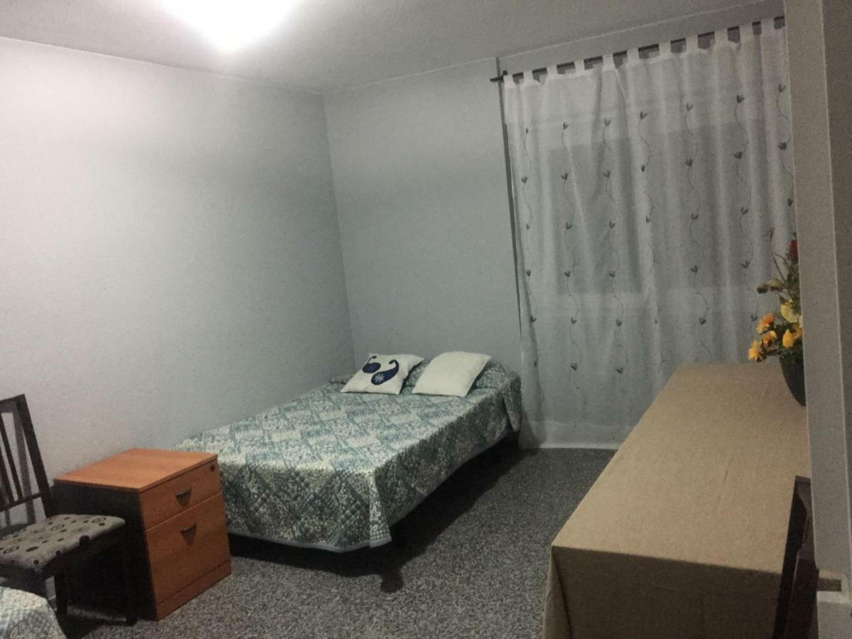 Habitacion Renfe Alicante Luaran gambar